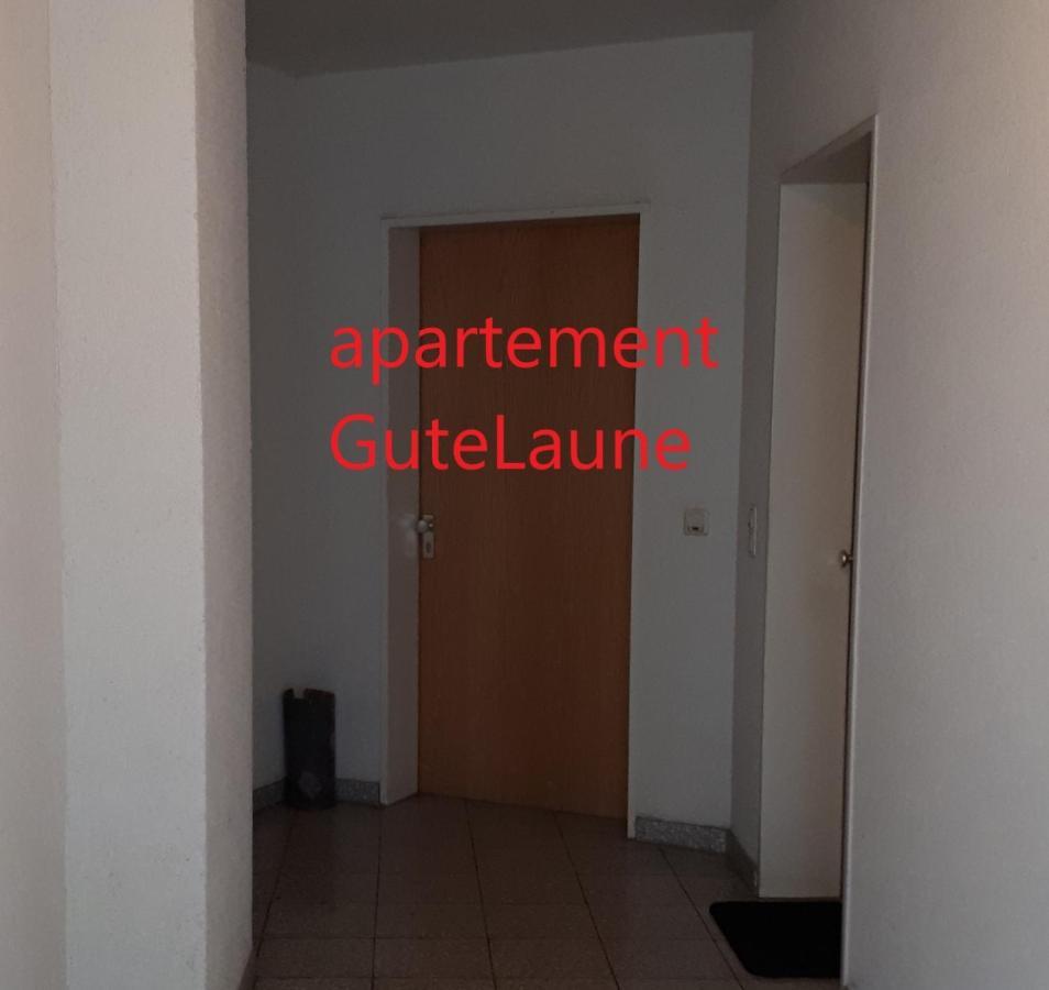 Gute Laune Mit Terrasse Und Garten Zentral Friedrichshafen Ngoại thất bức ảnh